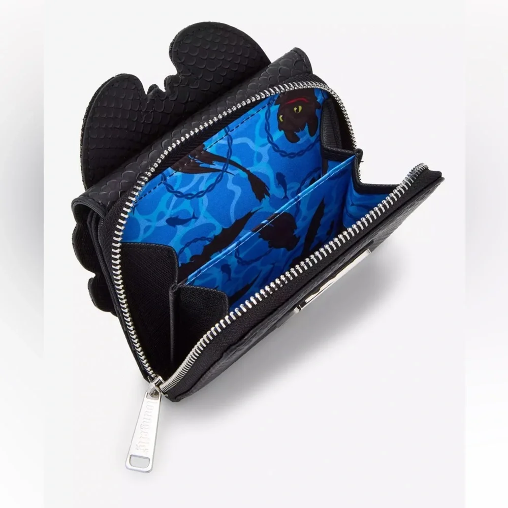 Loungefly DreamWorks How to Train Your Dragon Toothless & Fish Set